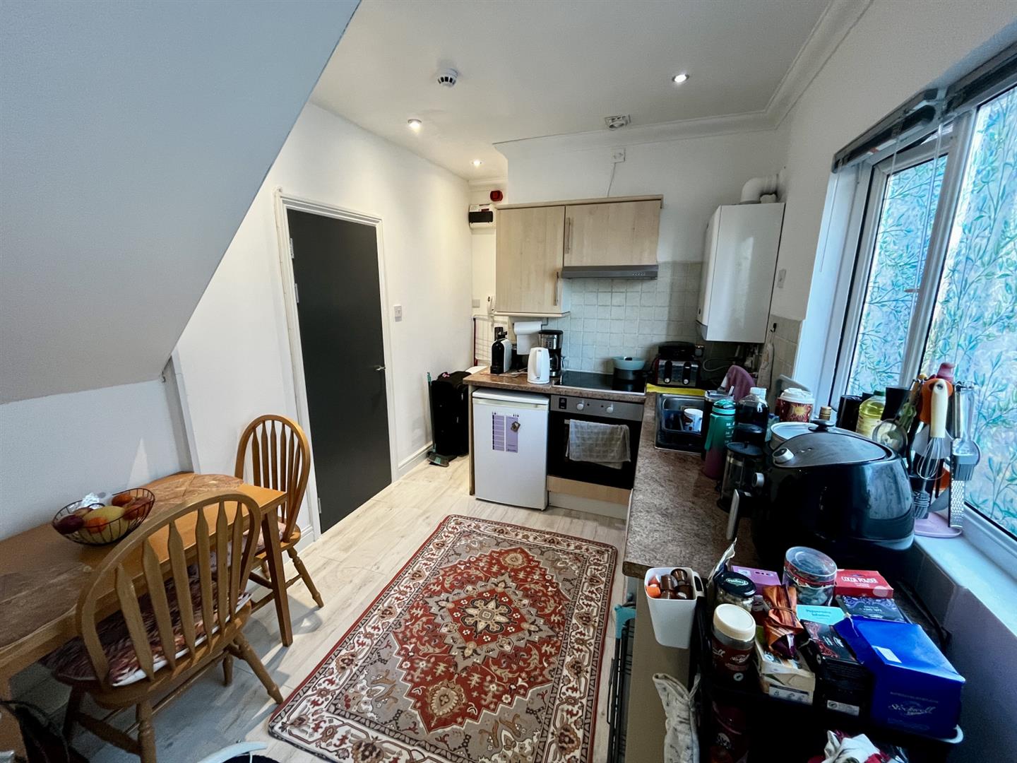 1 bed property in Marlborough Road, Cardiff
